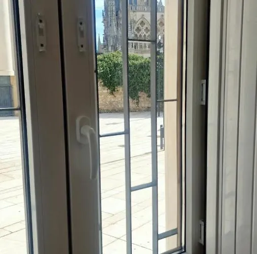 Ventana A Santa Maria Daire *