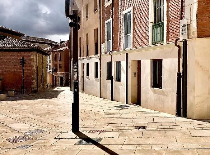 Ventana A Santa Maria *